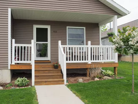 921 Cobalt #48, Traverse City, MI 49696