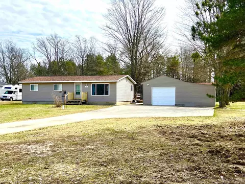 3309 S 39, Cadillac, MI 49601