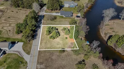 1208 Clubhouse, Lake Isabella, MI 48893