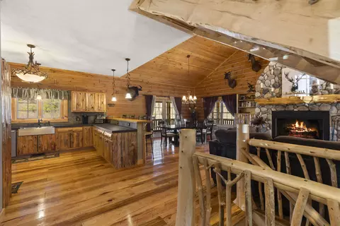 Entry Way - 18090 Read, Copemish, MI 49625 photo 1 of 6