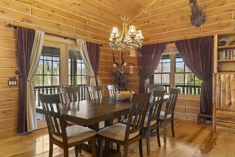 Dining - 18090 Read, Copemish, MI 49625 photo 2 of 3