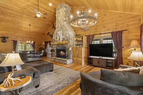 Living - 18090 Read, Copemish, MI 49625 photo 2 of 3