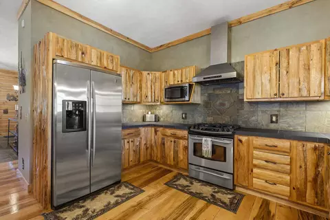 Kitchen - 18090 Read, Copemish, MI 49625 photo 4 of 4
