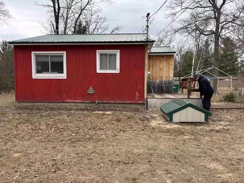 1601 Deer Brk, Alger, MI 48610