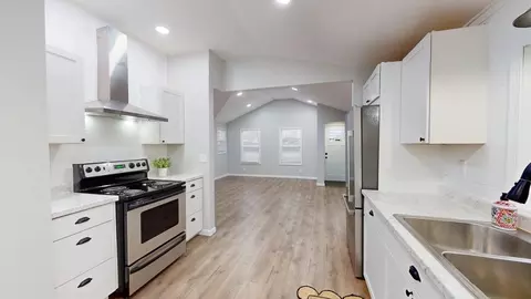 2975 E Ashby, Midland, MI 48640 photo 12