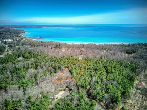 lot14 N Vincer, Northport, MI 49670