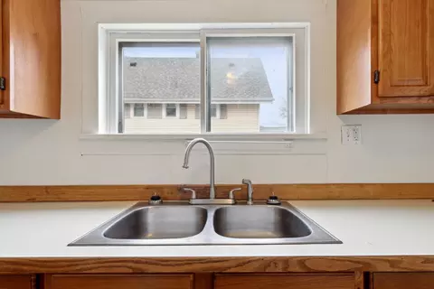 724 Bridge, Alma, MI 48801 photo 14