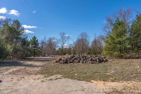 000 Honor, Interlochen, MI 49643 photo 17