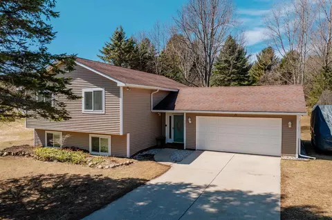 4277 Weatherby, Traverse City, MI 49685