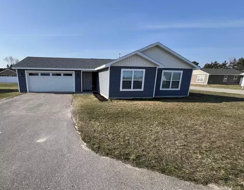 3697 Tanager, Traverse City, MI 49685