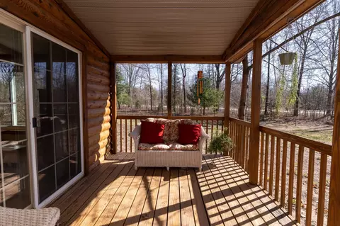 1014 S Coleman, Shepherd, MI 48883 photo 9