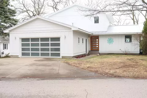 745 S S Cres, Au Gres, MI 48703