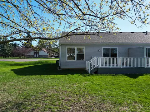 1173 Sunview, Saint Johns, MI 48879 photo 2