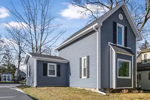 1036 E State, Traverse City, MI 49686