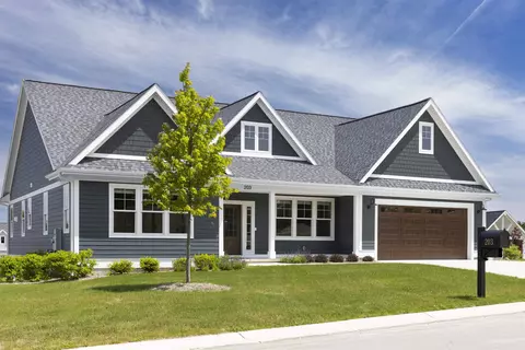 203 Vineyard Rdg #38 : 38, Traverse City, MI 49686