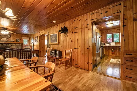 Dining - 5589 Pershing, Grayling, MI 49738 photo 1 of 1