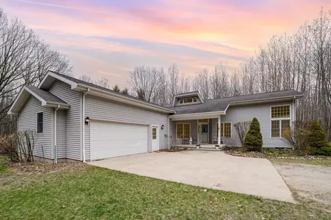 11300 Alfreds, Riverdale, MI 48877