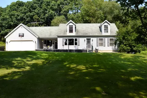 1069 El Camino Grande, Lake Isabella, MI 48893