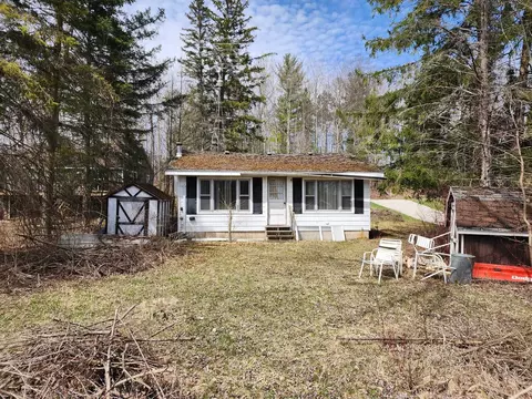 7549 Cove, Hale, MI 48739 photo 2