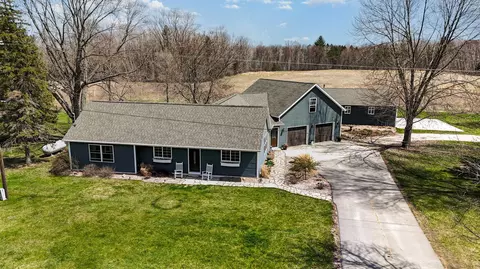 1557 S Vroman, Mount Pleasant, MI 48858