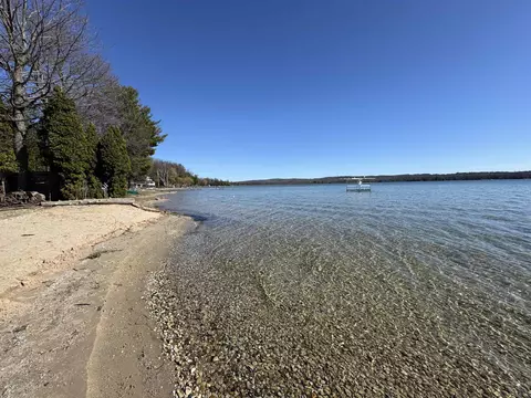 8469 Deadstream #4, Honor, MI 49640 photo 22