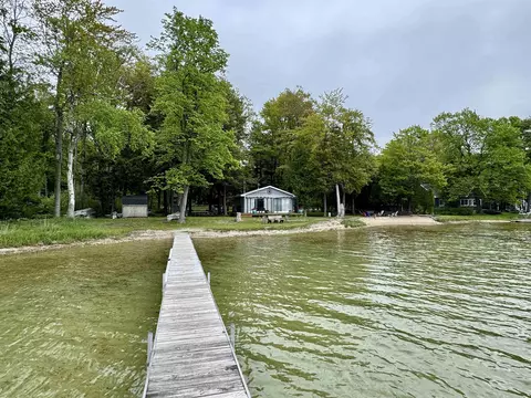 8469 Deadstream #4, Honor, MI 49640 photo 29
