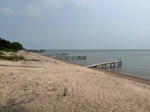 5066 E Michigan, Au Gres, MI 48703 photo 3