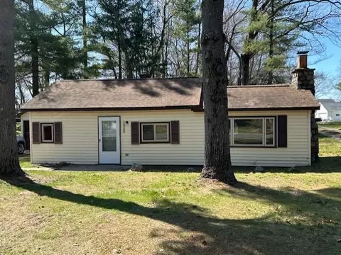 5066 E Michigan, Au Gres, MI 48703