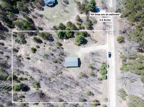 3775 W County Line, Buckley, MI 49620