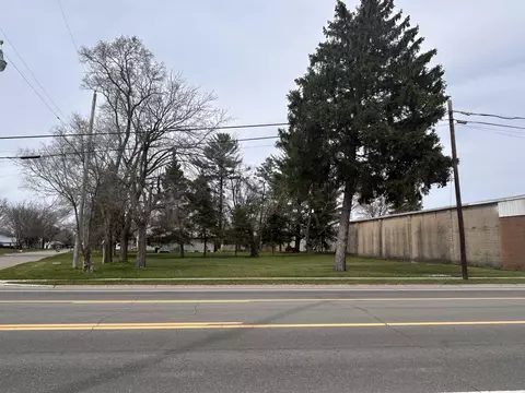 434 W 5th, Clare, MI 48617