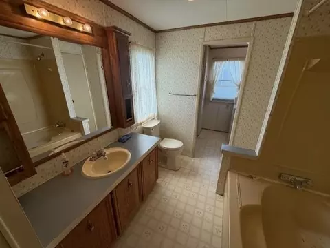 Bath - 3001 Highlander, Alma, MI 48801 photo 1 of 2
