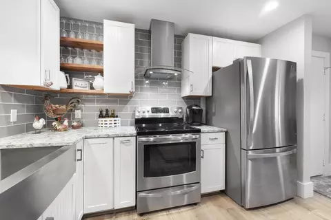 129 Fair #7, Traverse City, MI 49686
