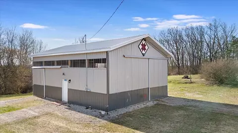 775 S 2nd, Harrison, MI 48625 photo 28