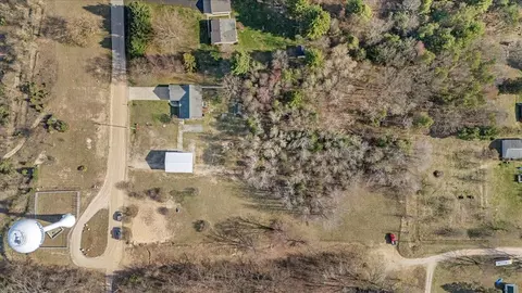 775 S 2nd, Harrison, MI 48625 photo 3