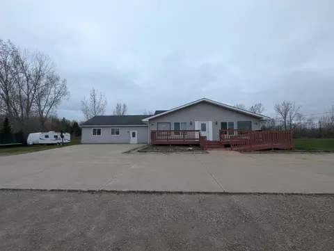 Exterior - 3344 E Huron, Au Gres, MI 48703 photo 5 of 8