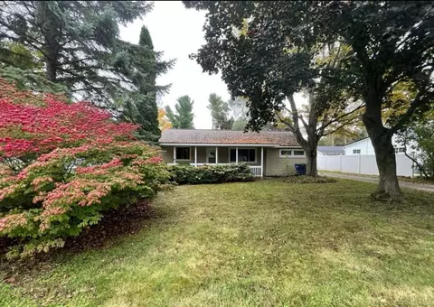 12805 S Sylvia, Traverse City, MI 49684