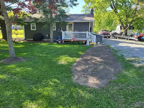 4737 Peninsula, Hale, MI 48739