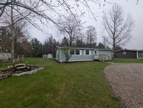 Exterior - 216 N West, Au Gres, MI 48703 photo 5 of 13