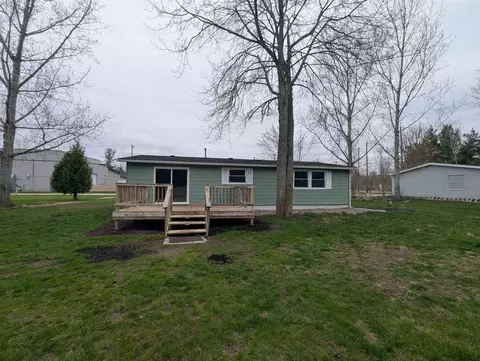 Exterior - 216 N West, Au Gres, MI 48703 photo 8 of 13