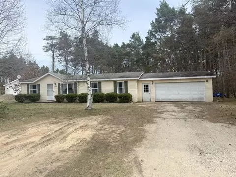 4115 S 39, Cadillac, MI 49601