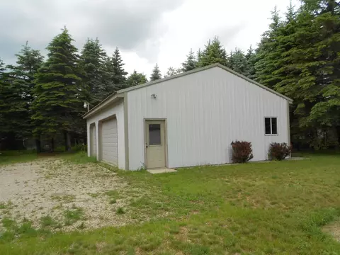 1692 Pine Tree, Grawn, MI 49637 photo 10