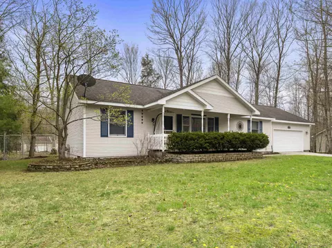 19275 Beechridge, Lake Ann, MI 49650