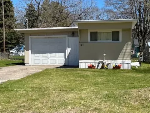 122 Wheeler, Oscoda, MI 48750