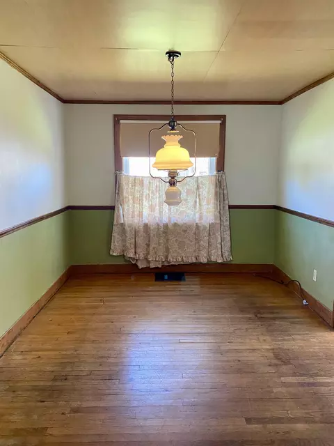 Dining - 112 E Wright, West Branch, MI 48661 photo 2 of 3