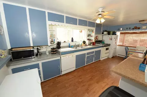 5883 S S Lk, Au Gres, MI 48703 photo 29