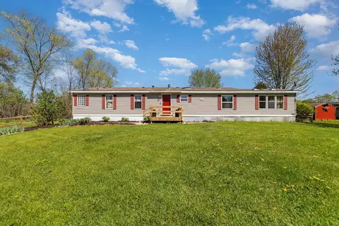 10946 N Rich, Alma, MI 48801