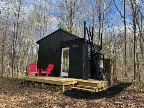 3755 S Wieman, Beaverton, MI 48612