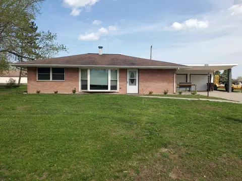 Exterior - 303 Dearing, Shepherd, MI 48883 photo 4 of 5
