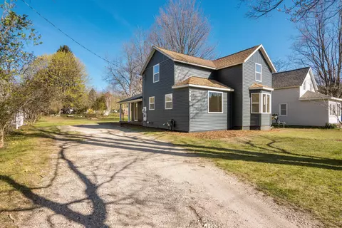 531 Corning, Frankfort, MI 49635