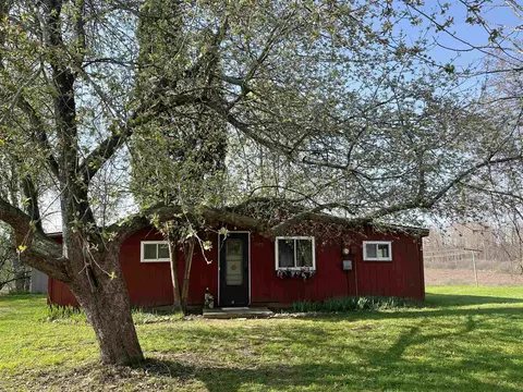 5070 Half Moon, Lake, MI 48632